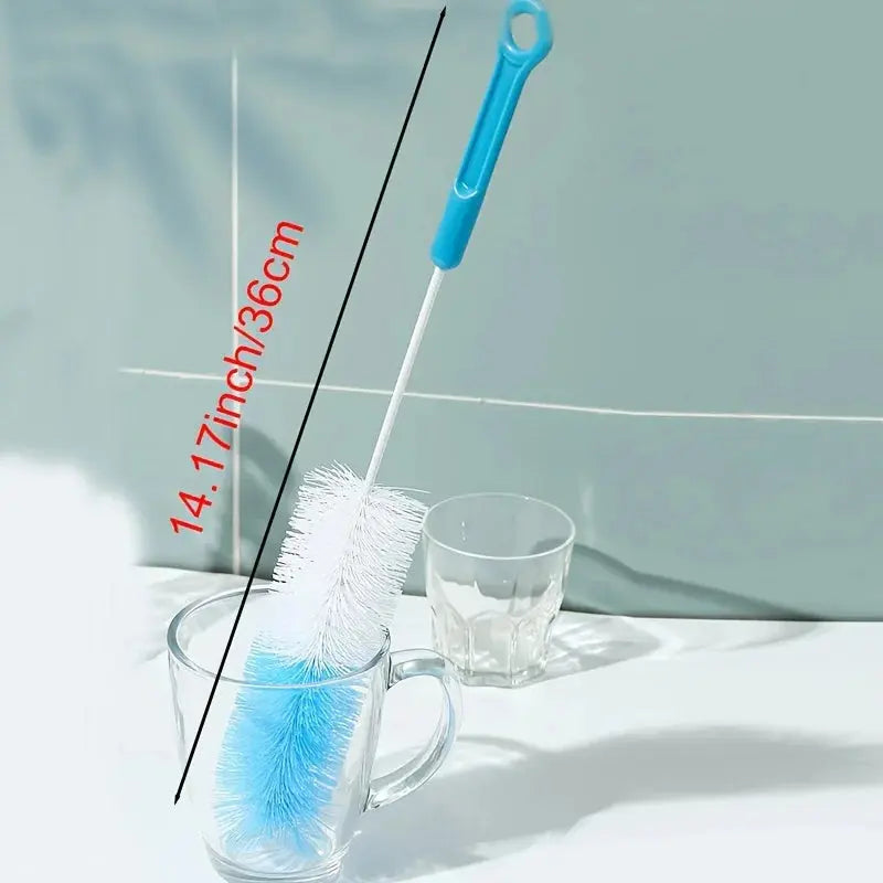 Goupillon bouteille d’eau bleu multifonction pour nettoyer gourdes, tasses, verres et biberons | La Gourde