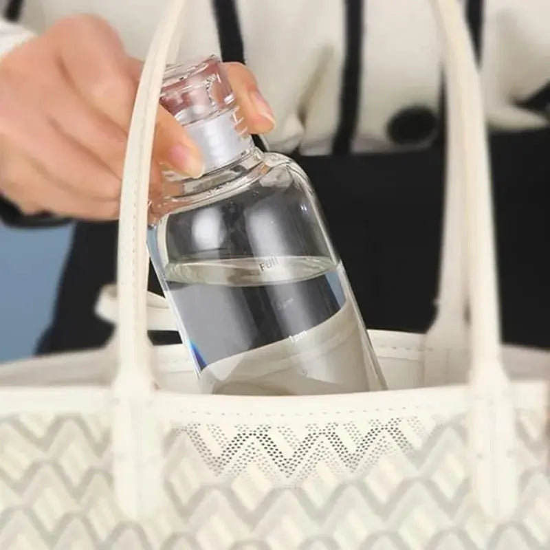 Bouteille d’eau réutilisable noire antifuite | La Gourde