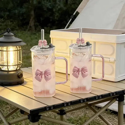 
Gobelet en Verre avec Paille et Poignée Nœud Rose Tendance