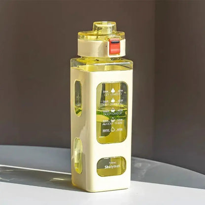 Gourde d'Eau Carrée 900 ml bouteille d'eau sportive avec capacité généreuse de 900 ml
