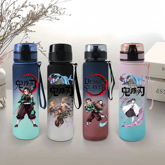 Gourde Demon Slayer Portable 650ml avec design Tanjirou et Nezuko pour les fans de manga et d'anime