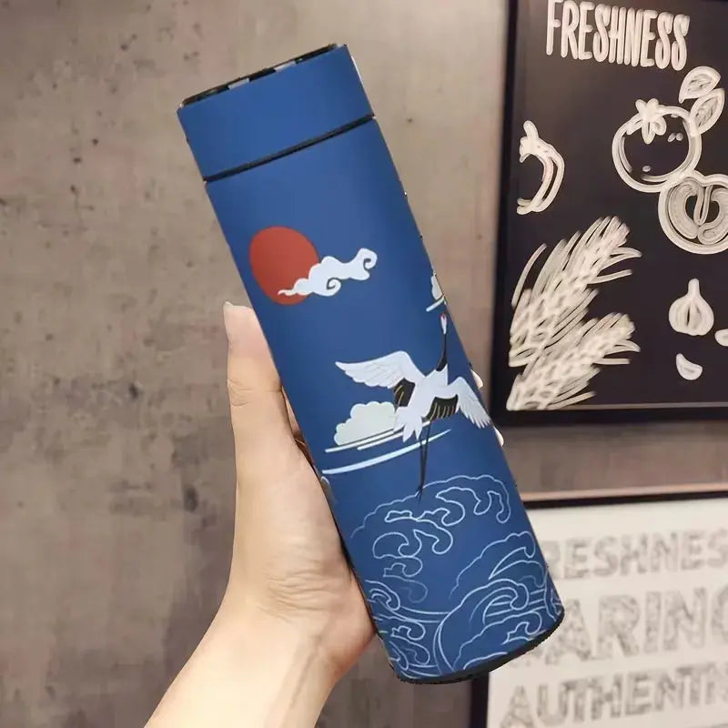 Gourde Isotherme Connectée Style Japonais (Grue), thermos japonais, gourde design Grue, isolation thermique, portable, idéale en voyage | La Gourde®