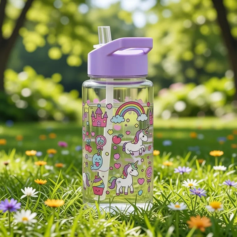 Gourde Paille Enfant Violet 500ml (Licorne) idéale comme cadeau pour fille, combinant design féerique, praticité et hydratation quotidienne pour l’école et les loisirs. | La Gourde