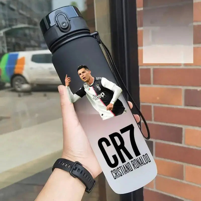 
Gourde Sport Football Cristiano Ronaldo (CR7), gourde football garçon, gourde portable, gym, voyage | La Gourde®
