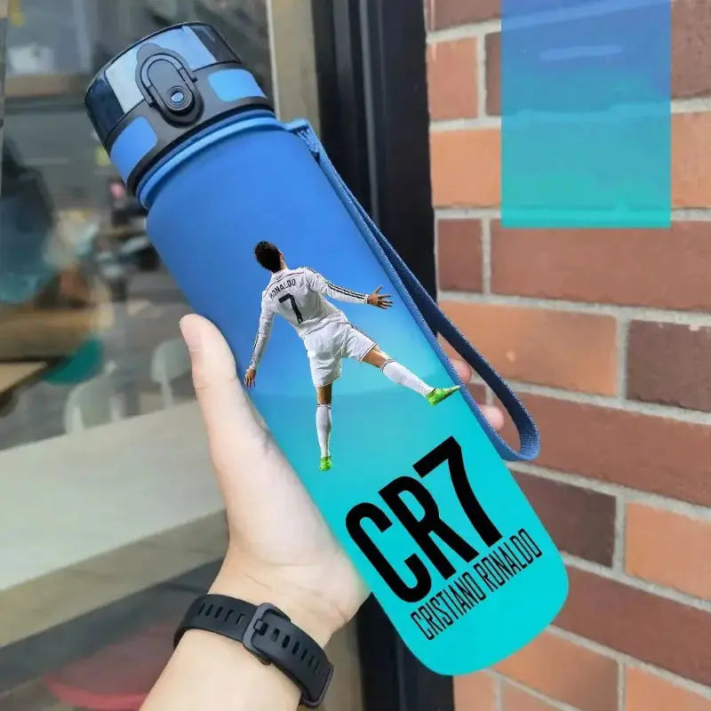 Gourde Sport Football Star Cristiano Ronaldo CR7, Gourde Football Colorée, gourde anti-fuite, loisirs | La Gourde®