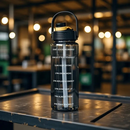 Gourde motivation hydratation grande capacité adaptée aux longues journées de travail, aux entraînements sportifs et aux activités extérieures. | La Gourde