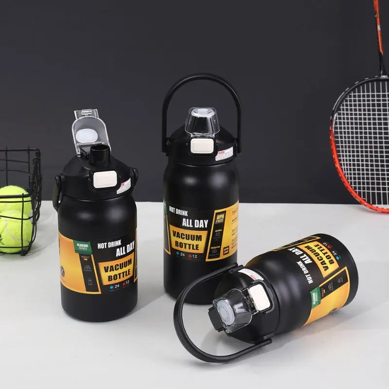 Gourde d'Eau Transportable 1,5 L Avec Couvercle Rabattable