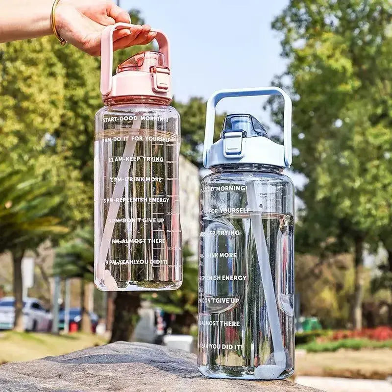 Bouteille d’eau 2000 ml étanche pour fitness et plein air