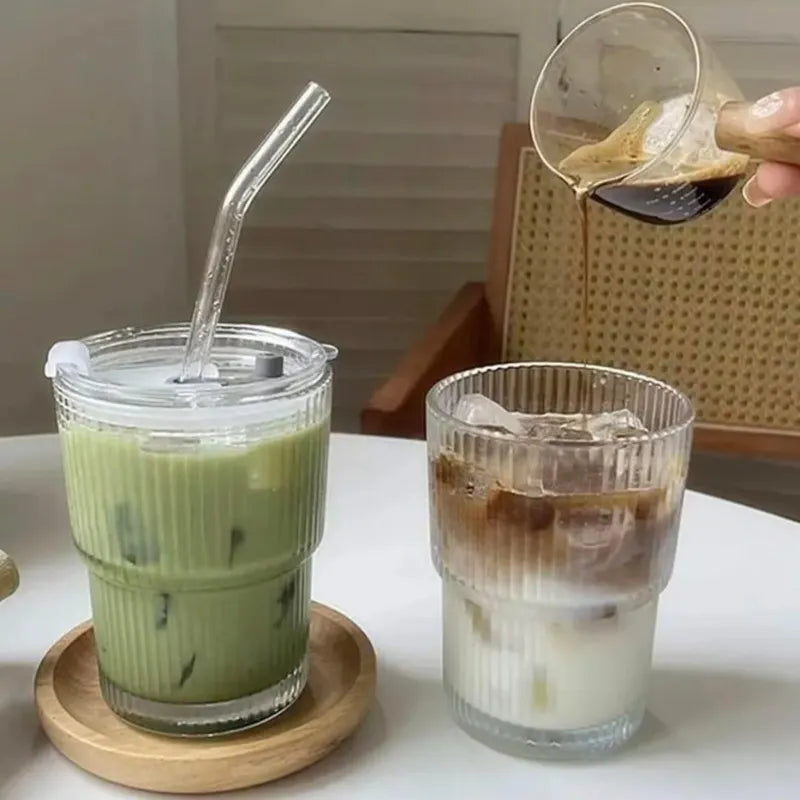Mug  verre transparent réutilisable 450ml avec couvercle anti éclaboussures pour smoothies jus et boissons froides | La Gourde