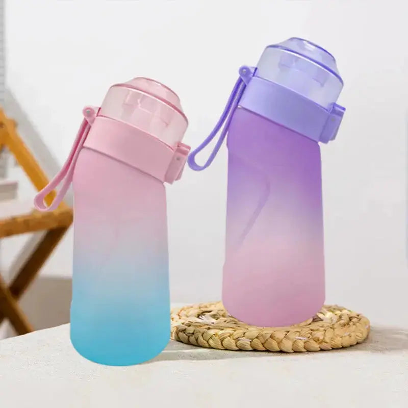 
Mini Gourde Aromatisée 500ML, bouteille d'eau design, gourde légère, capsules saveurs, sport | La Gourde®