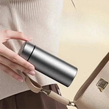 
Gourde en titane pur 500 ml avec infuseur à thé