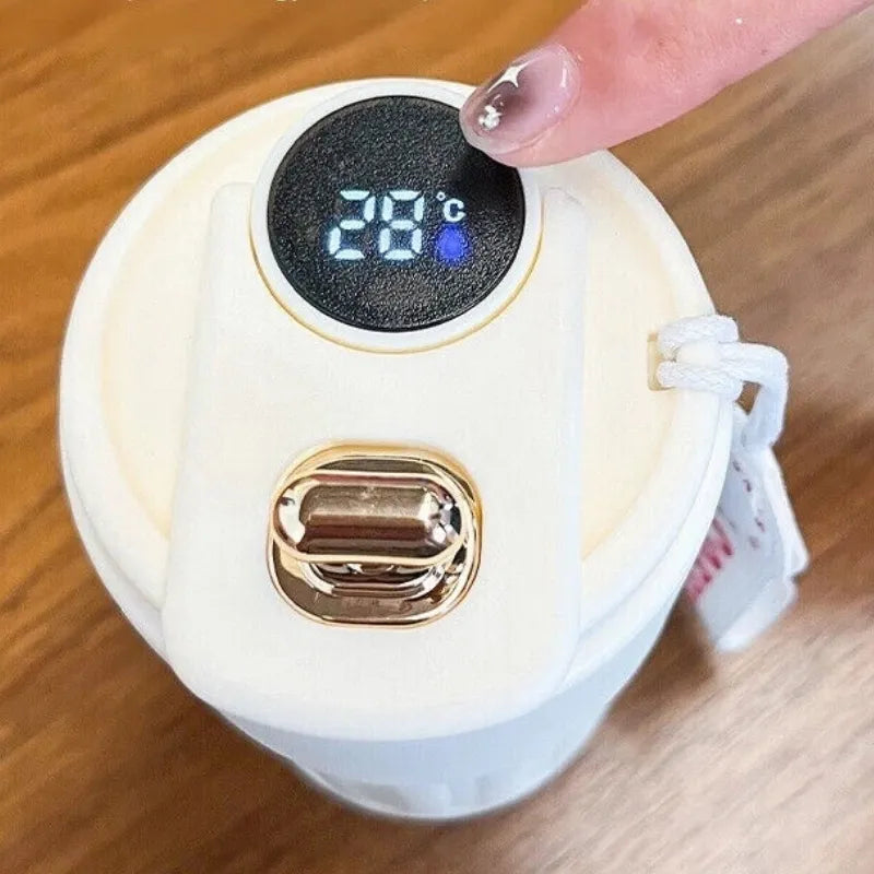 Tasse Connectée Blanc 450ML avec affichage numérique LED pour contrôler la température de votre boisson chaude au bureau ou à la maison |  | La Gourde