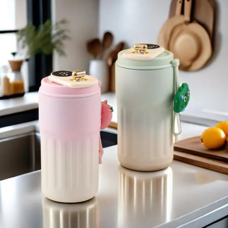 Tasse Connectée Rose 450ML La Gourde pour bureau et déplacement, mug isotherme intelligent avec technologie d'affichage LED.