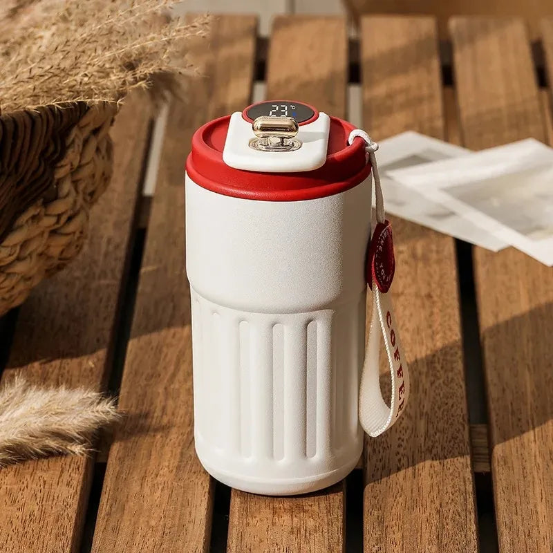 Mug Tasse Connectée Rouge 450ML La Gourde pour bureau, voiture et voyage, tasse intelligente avec affichage numérique de la température des boissons.