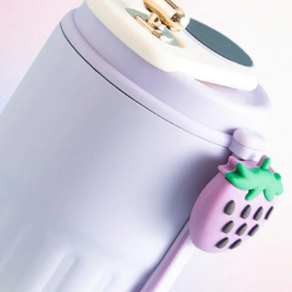 Mug intelligent Violet 450ML La Gourde avec affichage numérique de température, tasse connectée nomade pour bureau, voyage et déplacements quotidiens.