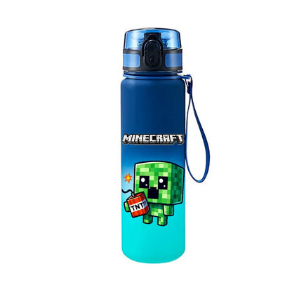 Gourde portable Minecraft 650 ml ergonomique facile à tenir pour les enfants et les adultes.