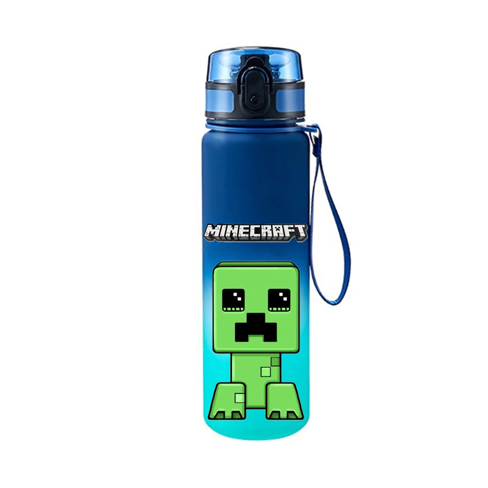 Gourde Minecraft avec finition soignée et design pixel inspiré du célèbre jeu vidéo.